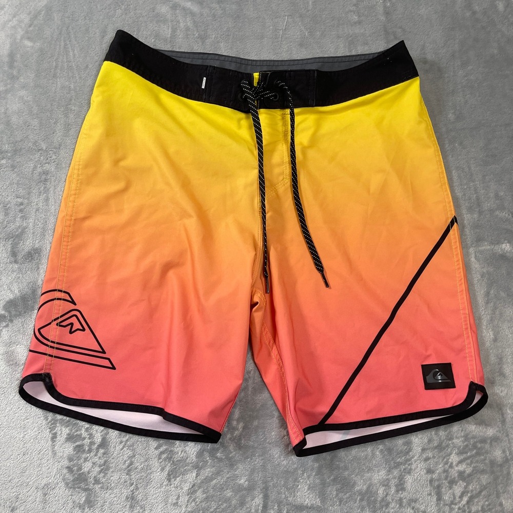 Quiksilver Highline Mens 30 Board Shorts Yellow Pink Ombre Sunset Swim Trunks
